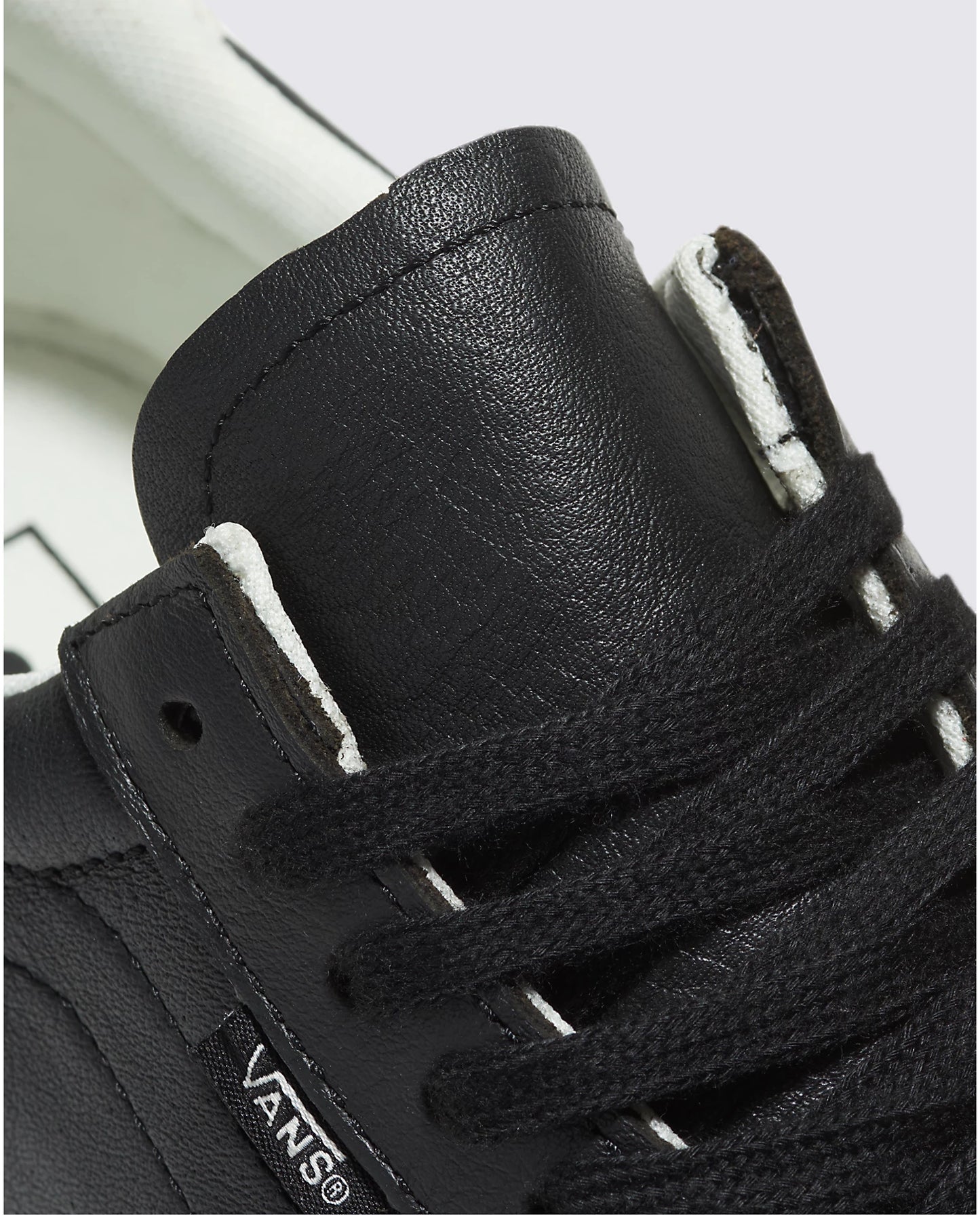 Vans Old Skool Lux Black VN000CZMBLK.BLK