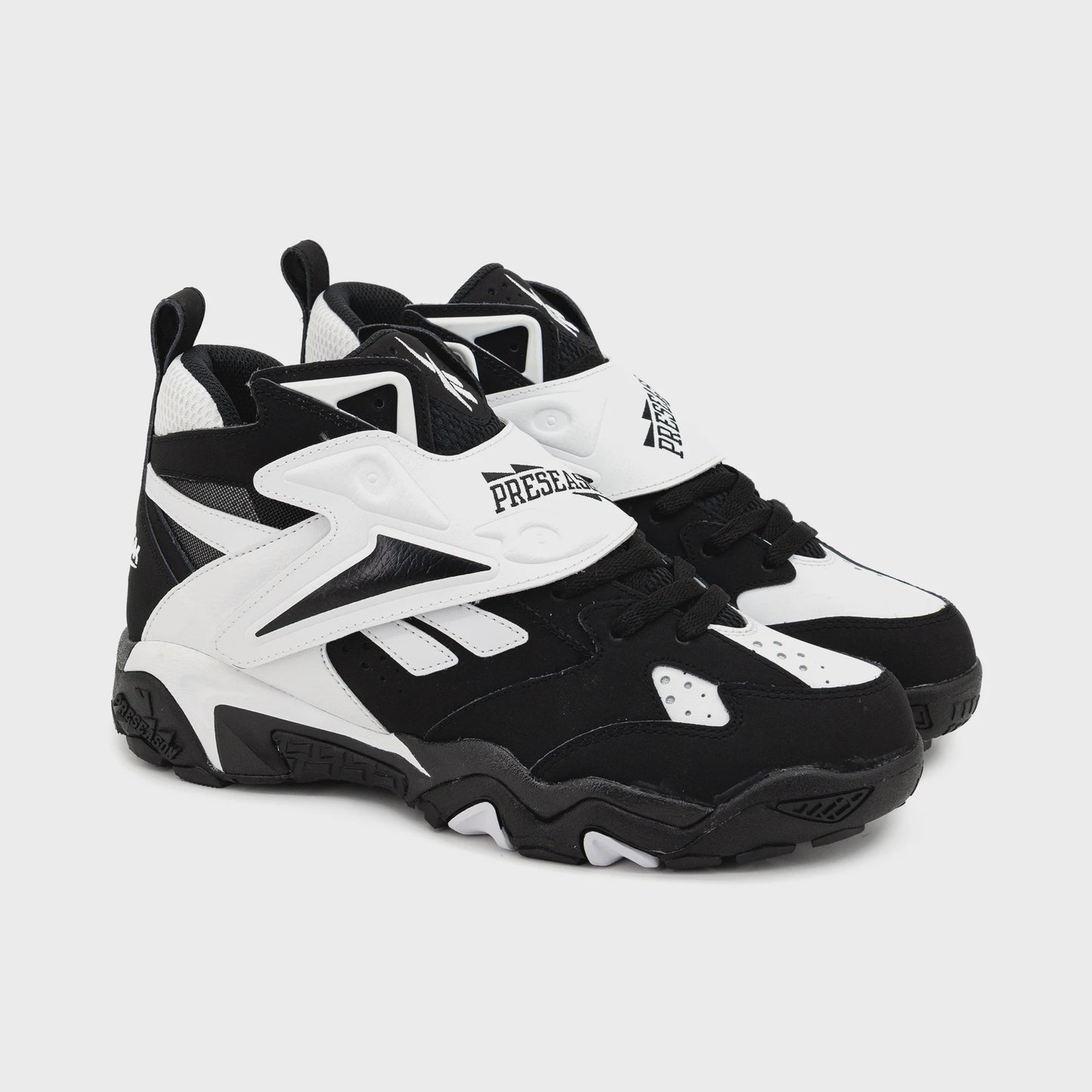 Reebok Preseason 94 Black/White/Black 100202788