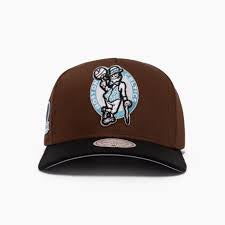 Mitchell&Ness Refined Classic Celtics Brown MNBC24205